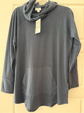 LuLaRoe Navy Amber hoodie